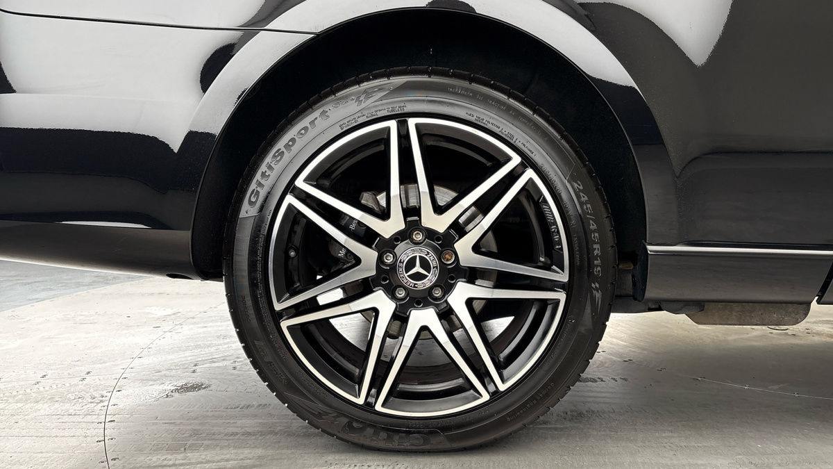 Used Mercedes-Benz V-Class 2024 for sale - 76119520: Photo 10