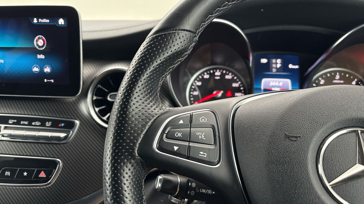 Used Mercedes-Benz V-Class 2024 for sale - 76119520: Photo 13