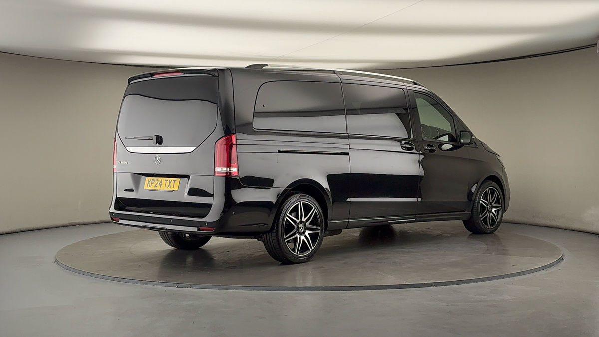 Used Mercedes-Benz V-Class 2024 for sale - 76119520: Photo 21