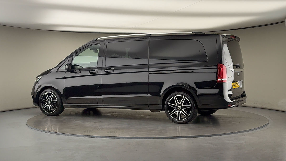 Used Mercedes-Benz V-Class 2024 for sale - 76119520: Photo 26