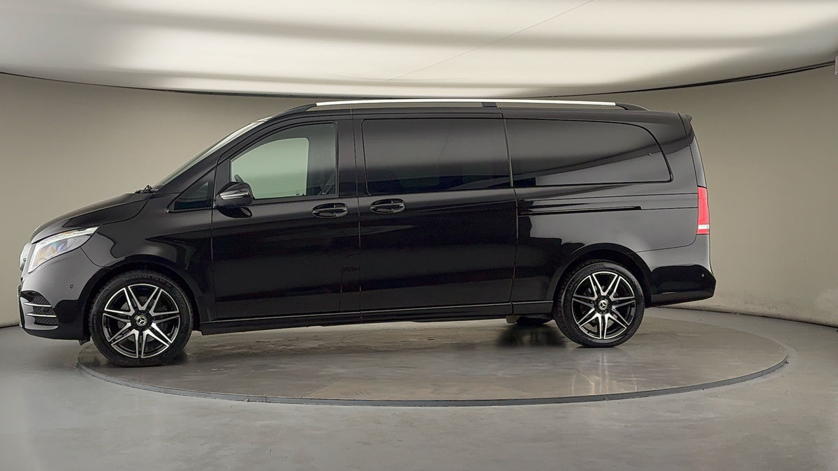 Used Mercedes-Benz V-Class 2024 for sale - 76119520: Photo 28