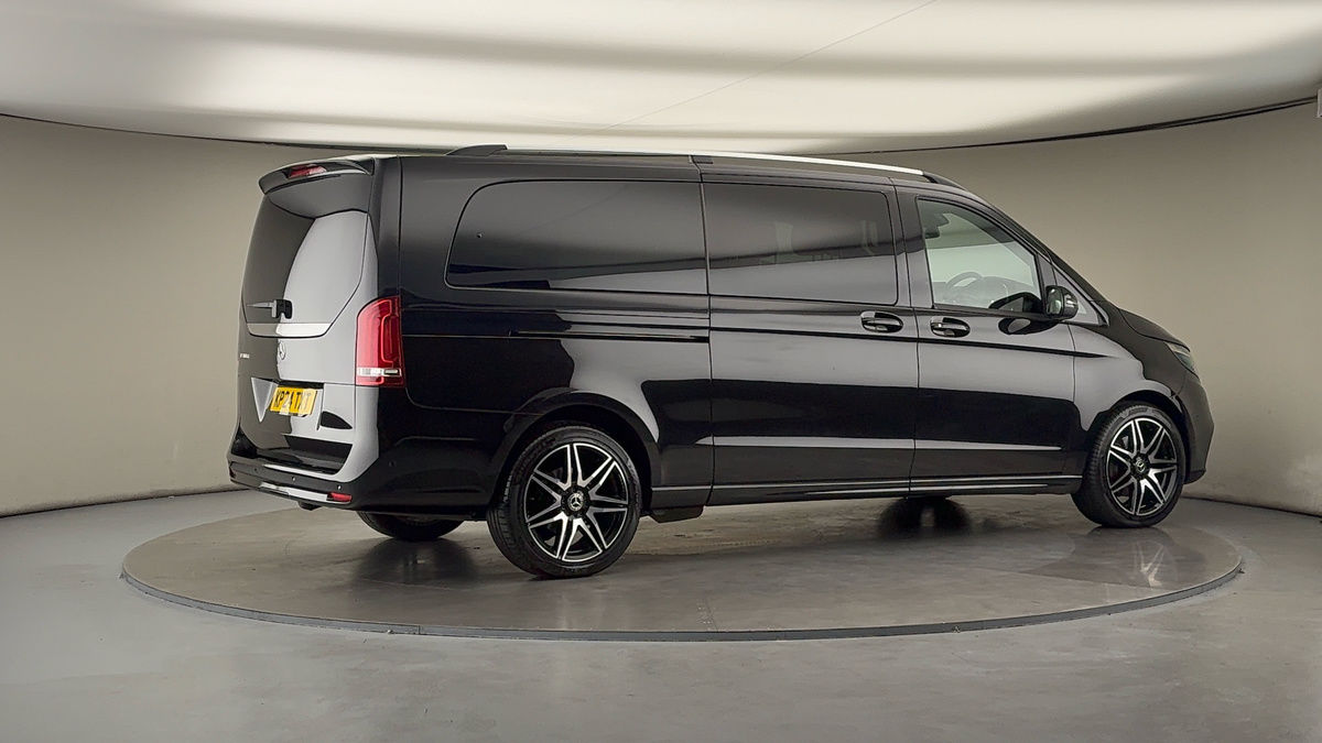 Used Mercedes-Benz V-Class 2024 for sale - 76119520: Photo 38