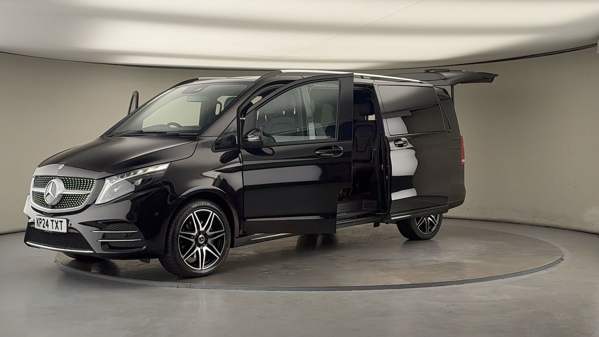 Used Mercedes-Benz V-Class 2024 for sale - 76119520: Photo 49