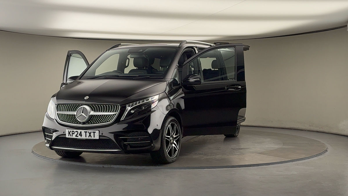 Used Mercedes-Benz V-Class 2024 for sale - 76119520: Photo 50