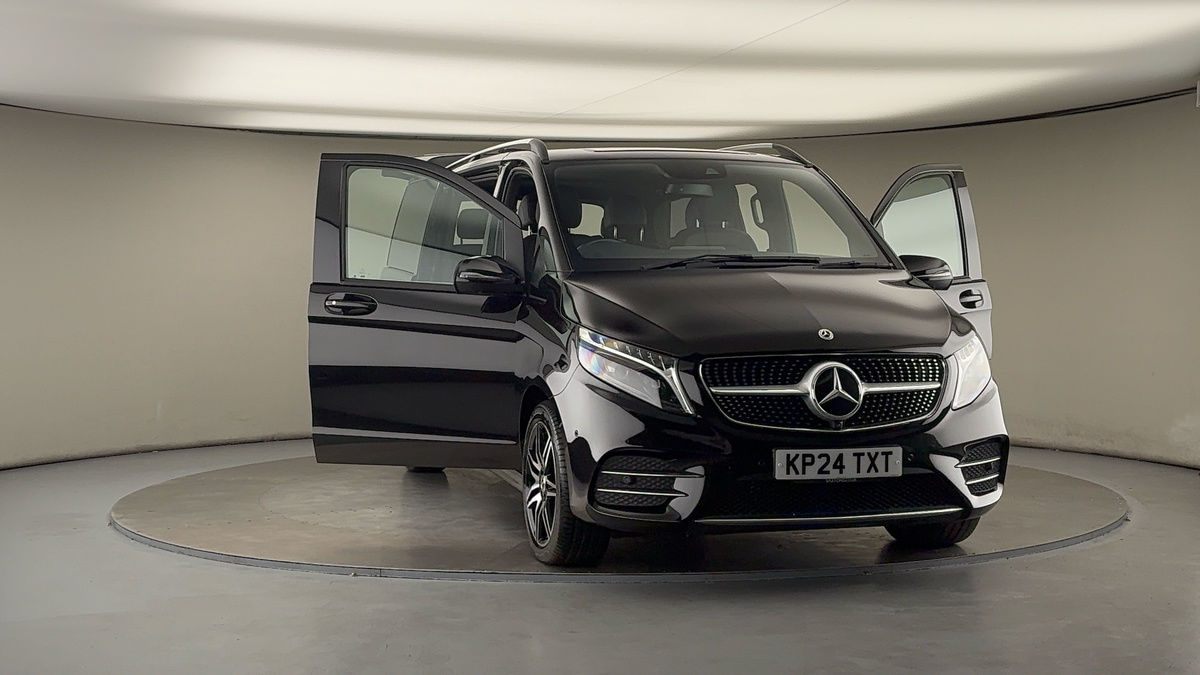 Used Mercedes-Benz V-Class 2024 for sale - 76119520: Photo 52