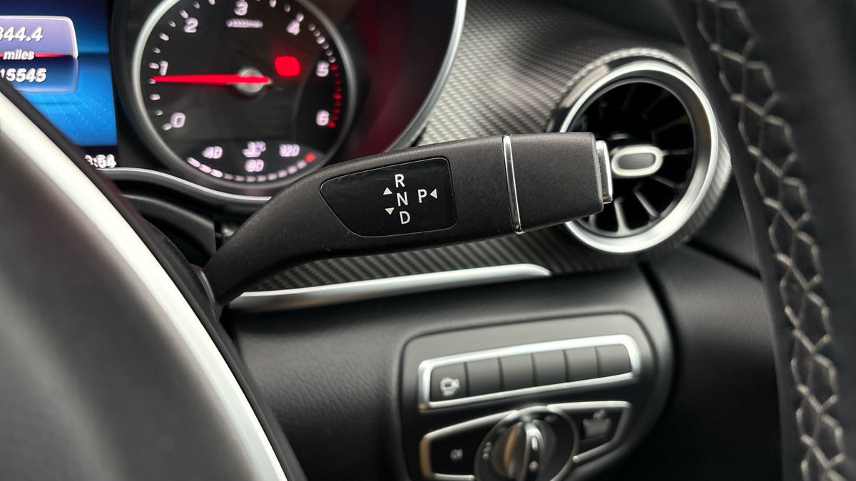 Used Mercedes-Benz V-Class 2024 for sale - 76119520: Photo 6