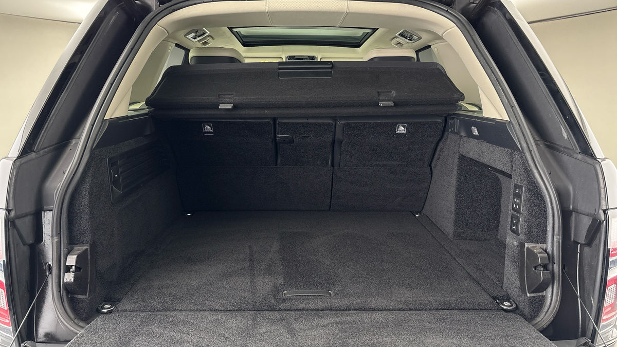 Used Land Rover Range Rover 2021 for sale - 77622189: Photo 11