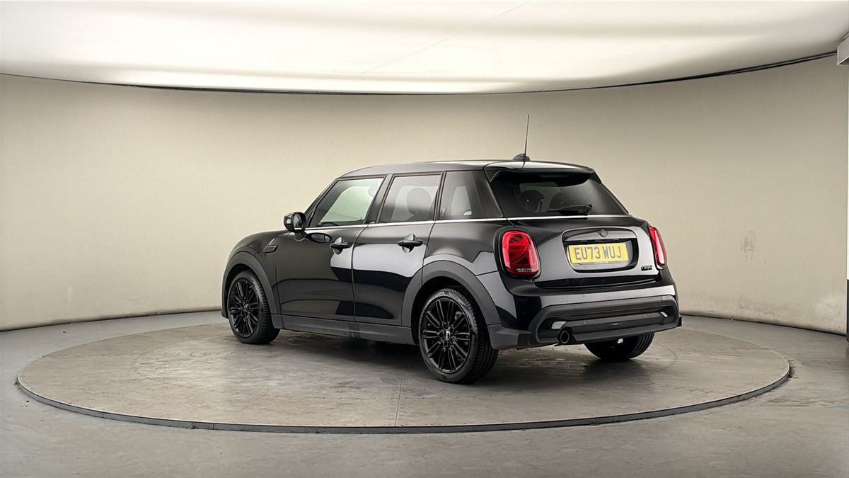 Used MINI Hatch 2023 for sale - 78004140: Photo 2