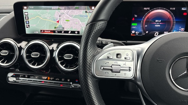 Used Mercedes-Benz GLA 2021 for sale - 75974864: Photo 13