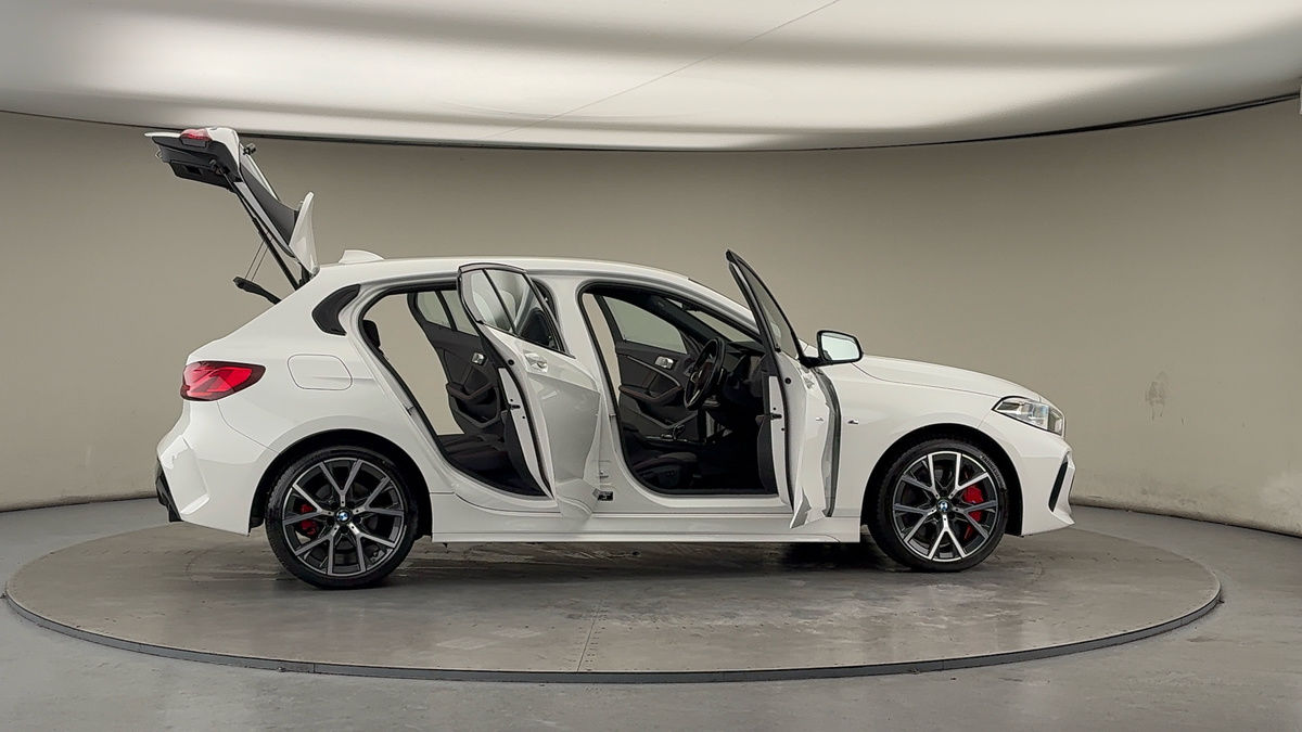 Used BMW 1 Series 2023 for sale - 77154162: Photo 56