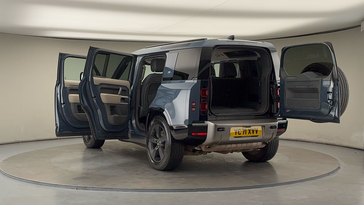 Used Land Rover Defender 110 2021 for sale - 75560614: Photo 23