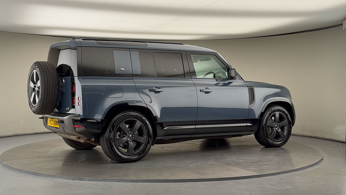 Used Land Rover Defender 110 2021 for sale - 75560614: Photo 38