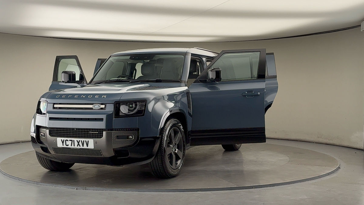 Used Land Rover Defender 110 2021 for sale - 75560614: Photo 50