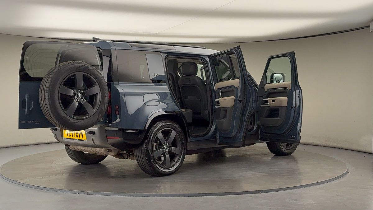 Used Land Rover Defender 110 2021 for sale - 75560614: Photo 58