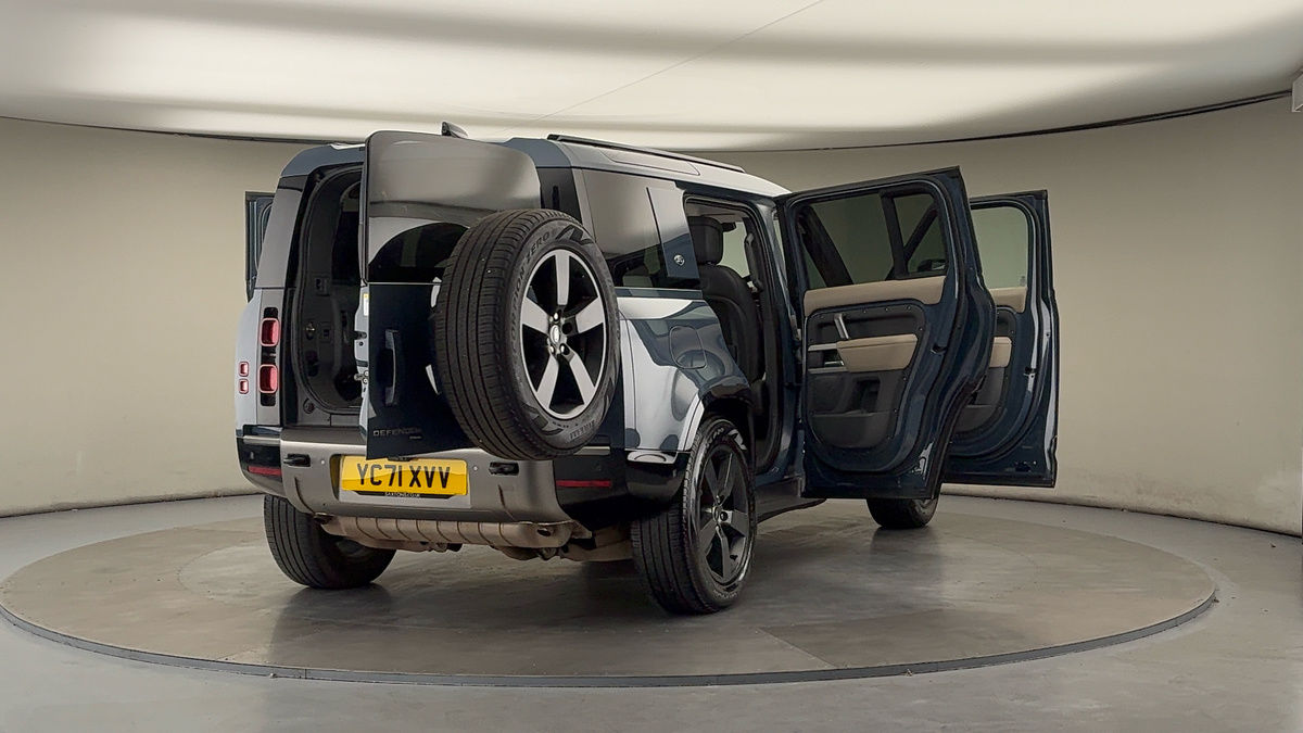 Used Land Rover Defender 110 2021 for sale - 75560614: Photo 59