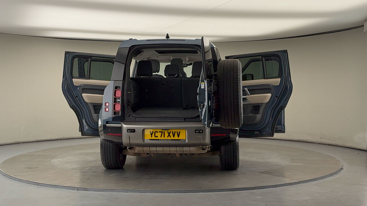 Used Land Rover Defender 110 2021 for sale - 75560614: Photo 60