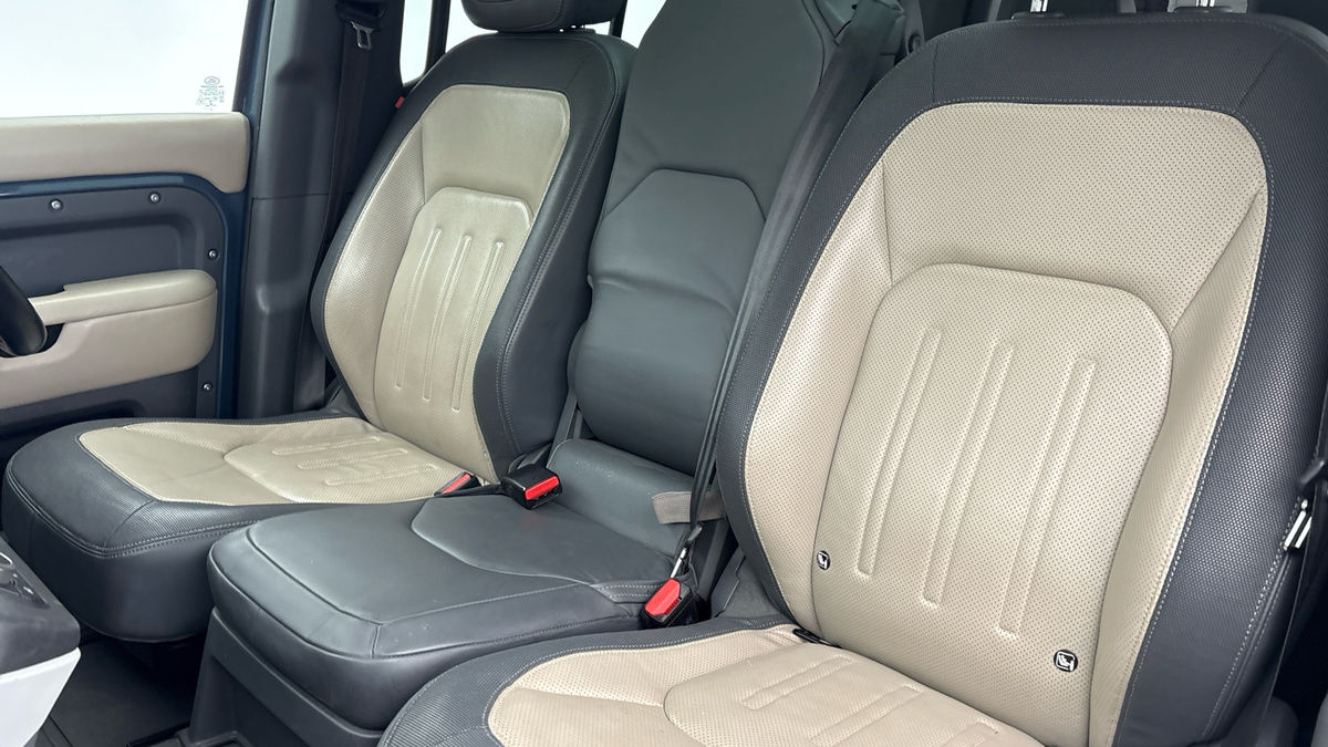 Used Land Rover Defender 110 2021 for sale - 75560614: Photo 7