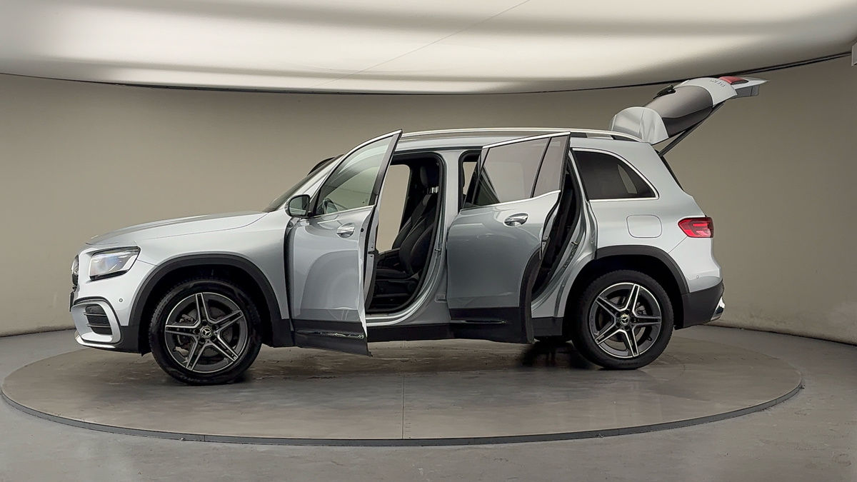 Used Mercedes-Benz GLB 2025 for sale - 76520950: Photo 49