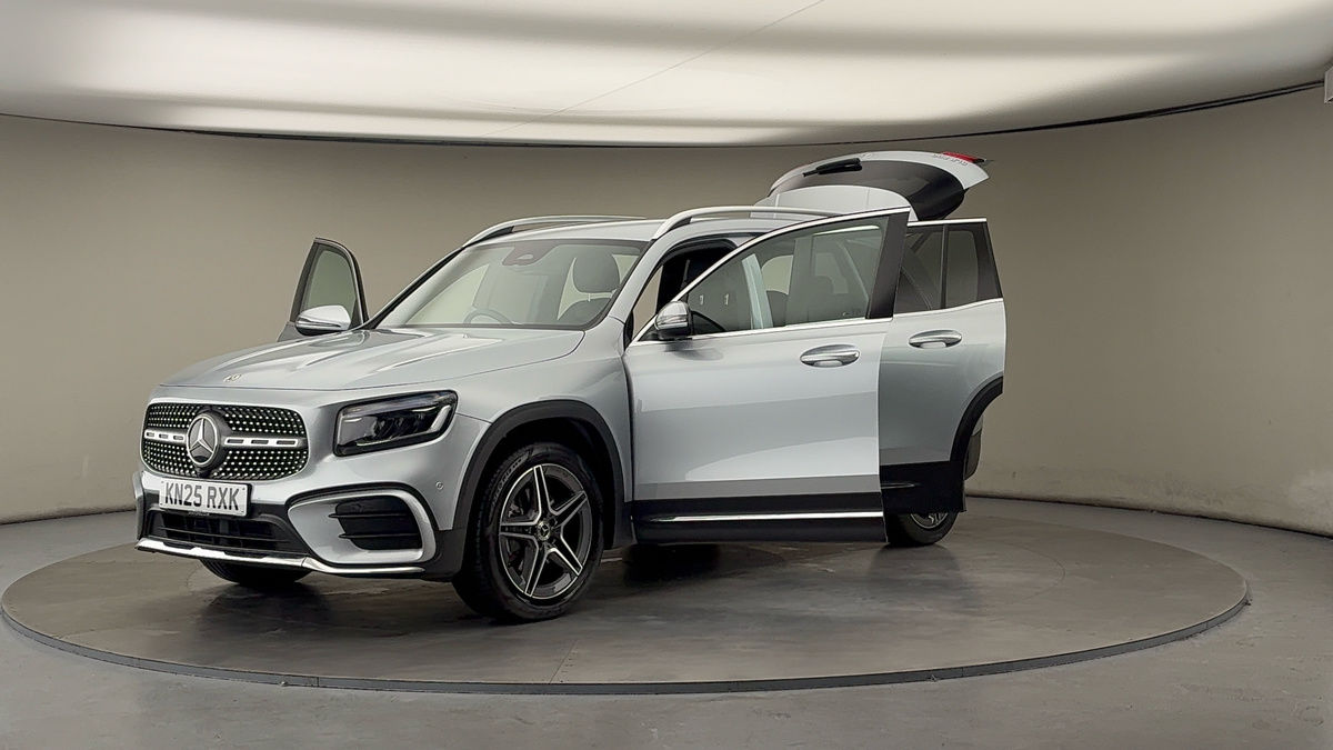 Used Mercedes-Benz GLB 2025 for sale - 76520950: Photo 51