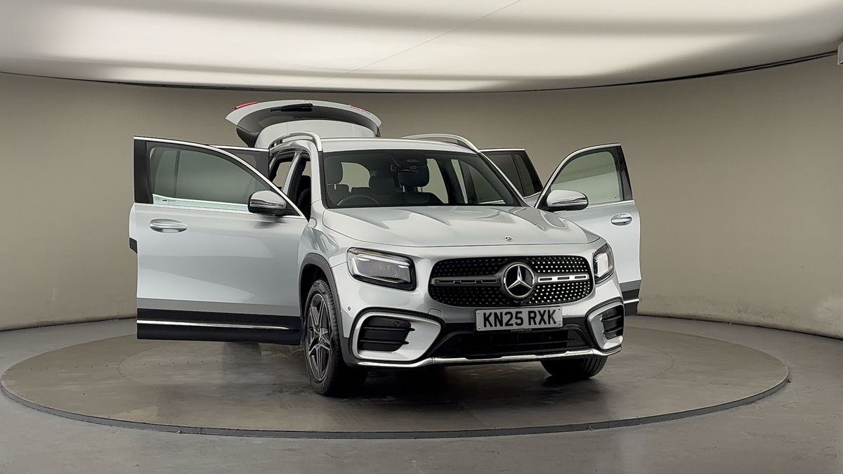 Used Mercedes-Benz GLB 2025 for sale - 76520950: Photo 54