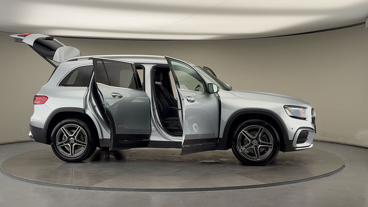 Used Mercedes-Benz GLB 2025 for sale - 76520950: Photo 57