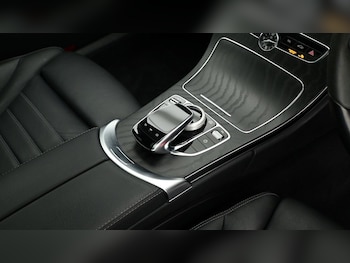 Used Mercedes-Benz C-Class 2021 for sale - 75427638: Photo