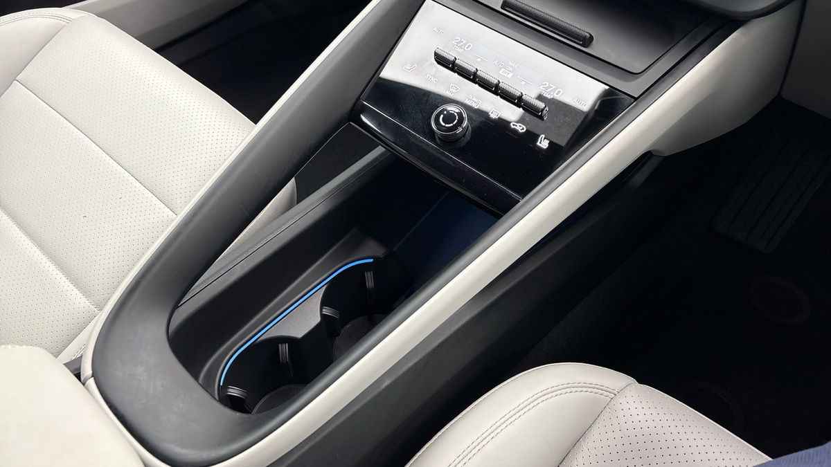 Used Porsche Macan 2025 for sale - 78213231: Photo 20