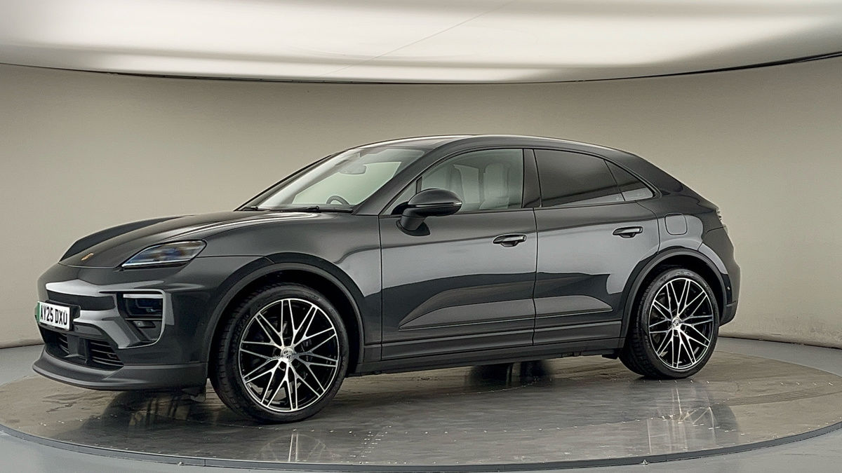 Used Porsche Macan 2025 for sale - 78213231: Photo 34