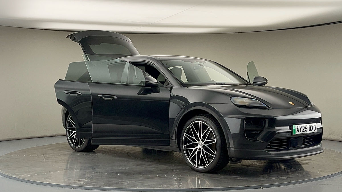 Used Porsche Macan 2025 for sale - 78213231: Photo 58