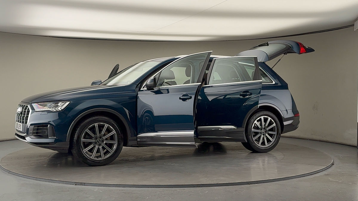 Used Audi Q7 2020 for sale - 77118319: Photo 49