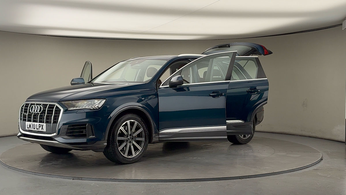 Used Audi Q7 2020 for sale - 77118319: Photo 50