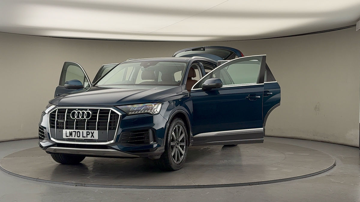 Used Audi Q7 2020 for sale - 77118319: Photo 51