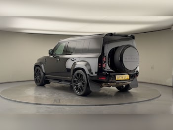 Used Land Rover Defender 110 2024 for sale - 76768954: Photo