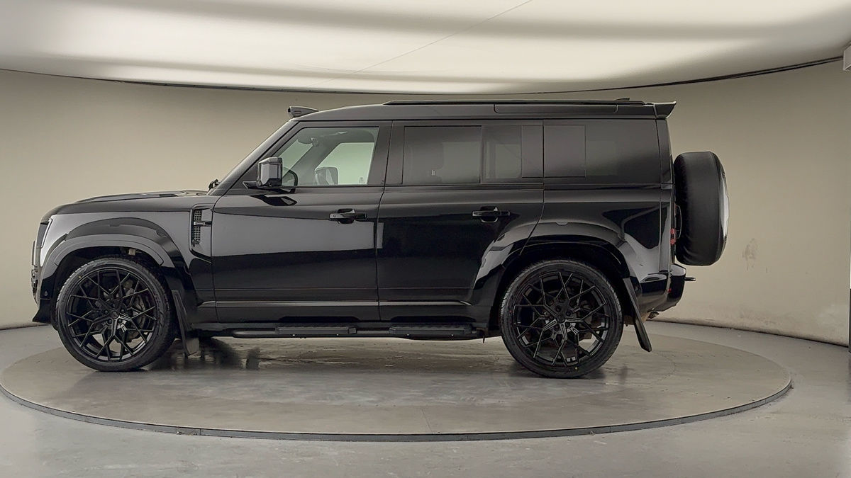 Used Land Rover Defender 110 2024 for sale - 76768954: Photo 31