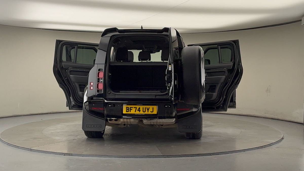 Used Land Rover Defender 110 2024 for sale - 76768954: Photo 64