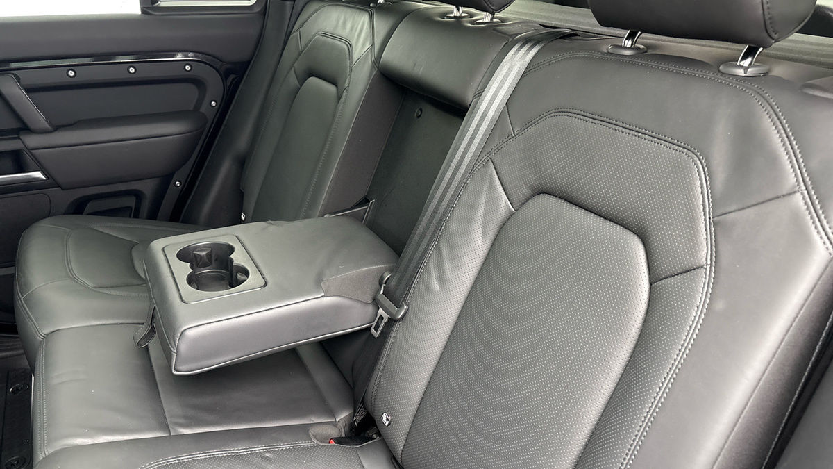 Used Land Rover Defender 110 2024 for sale - 76768954: Photo 9