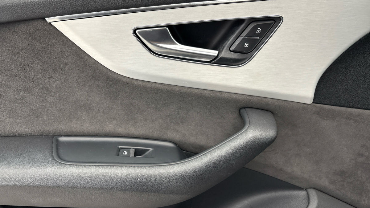 Used Audi Q8 2020 for sale - 76910827: Photo 19