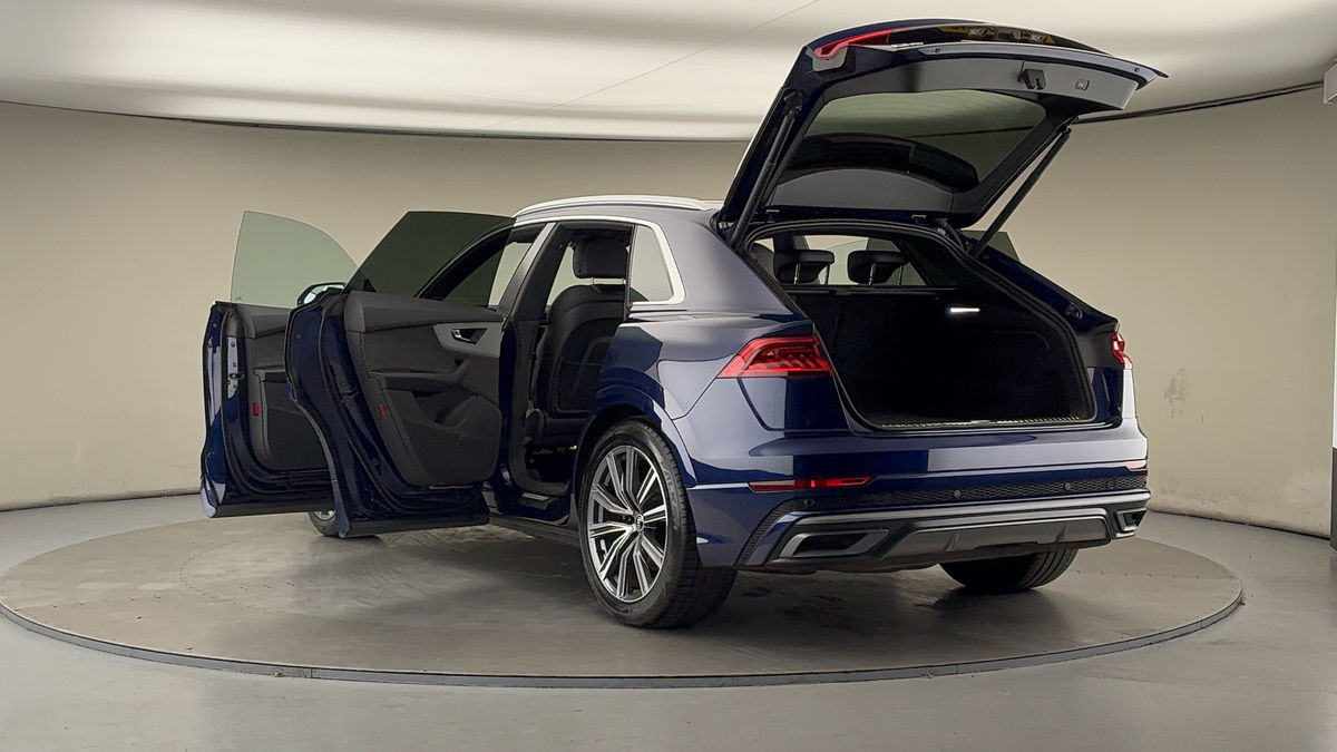 Used Audi Q8 2020 for sale - 76910827: Photo 23