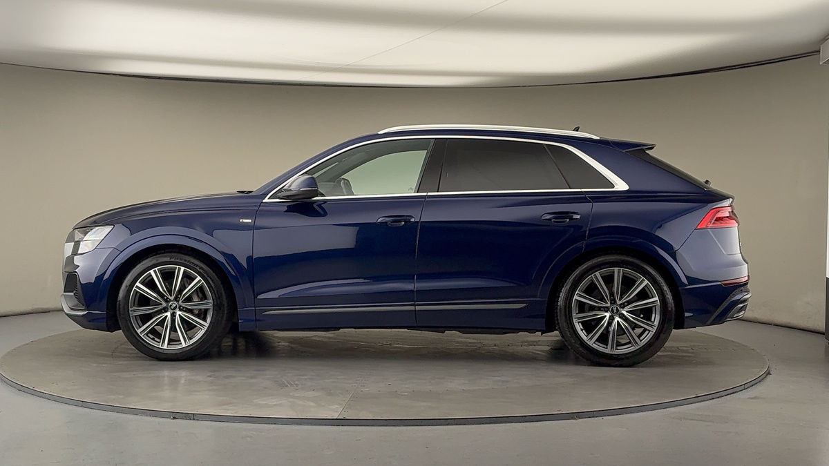 Used Audi Q8 2020 for sale - 76910827: Photo 27