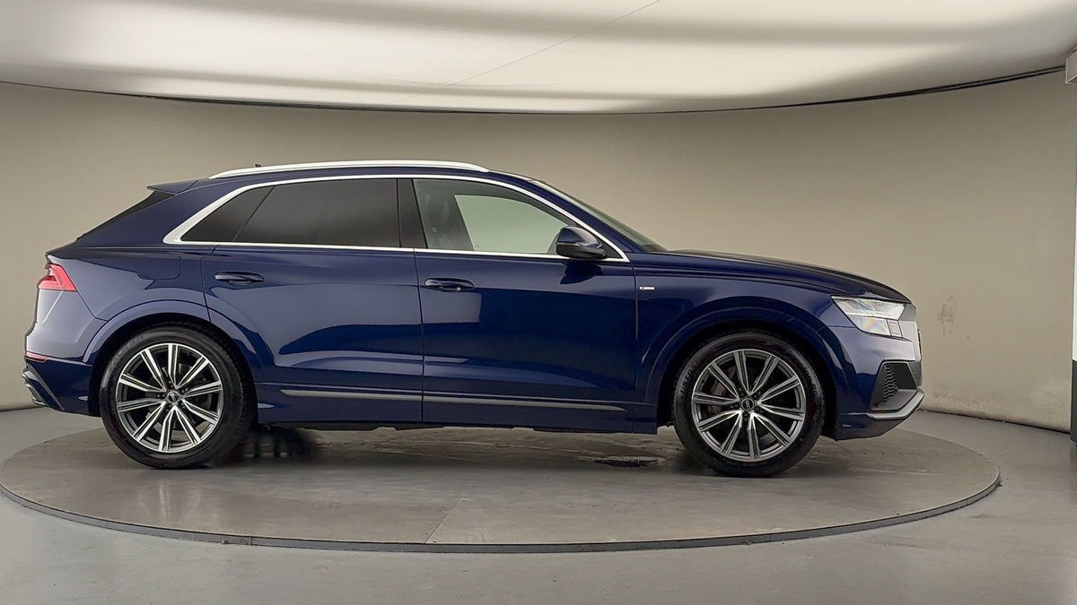 Used Audi Q8 2020 for sale - 76910827: Photo 36