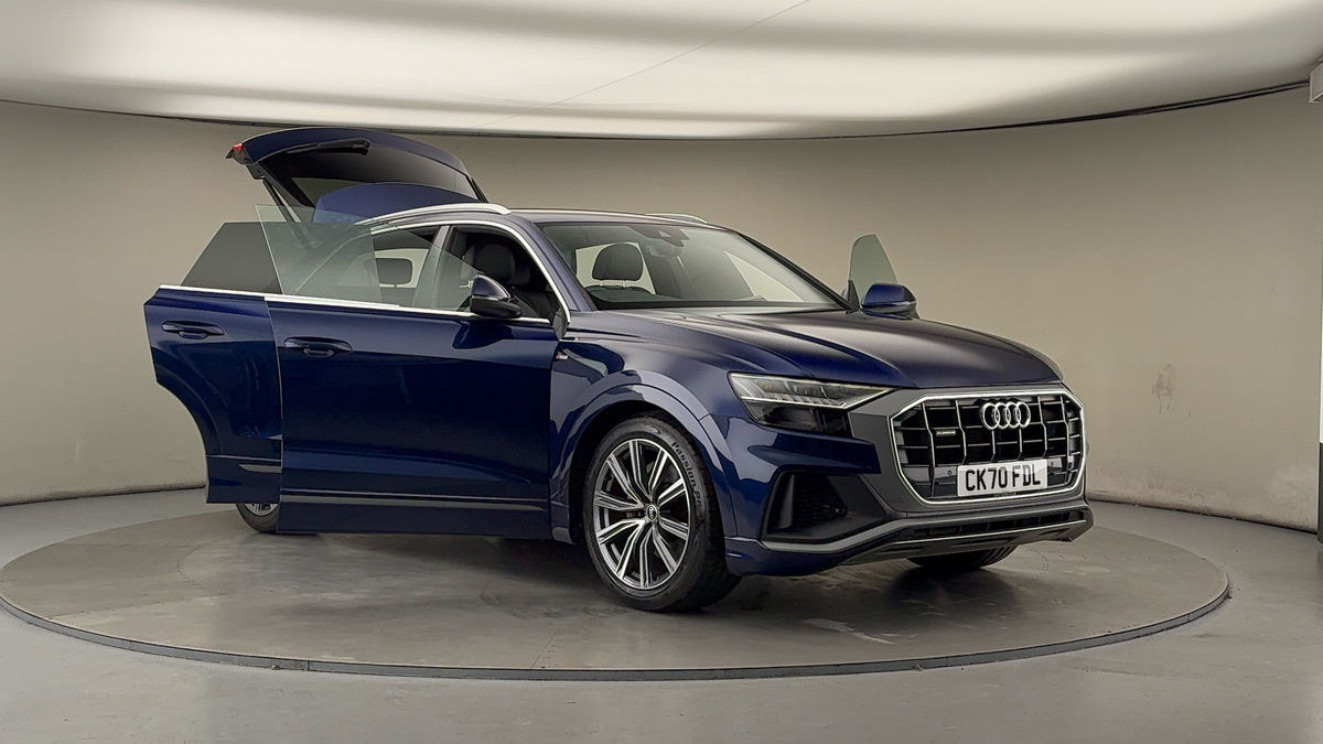 Used Audi Q8 2020 for sale - 76910827: Photo 53