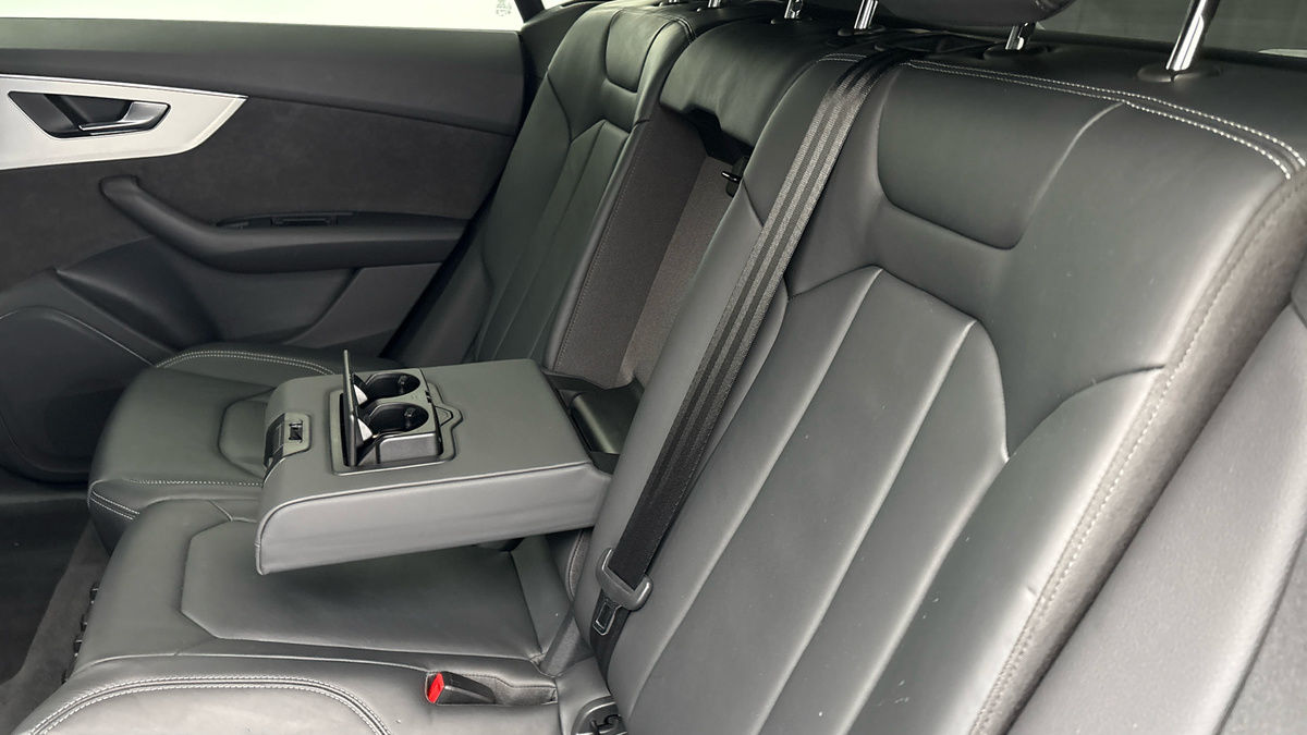 Used Audi Q8 2020 for sale - 76910827: Photo 9