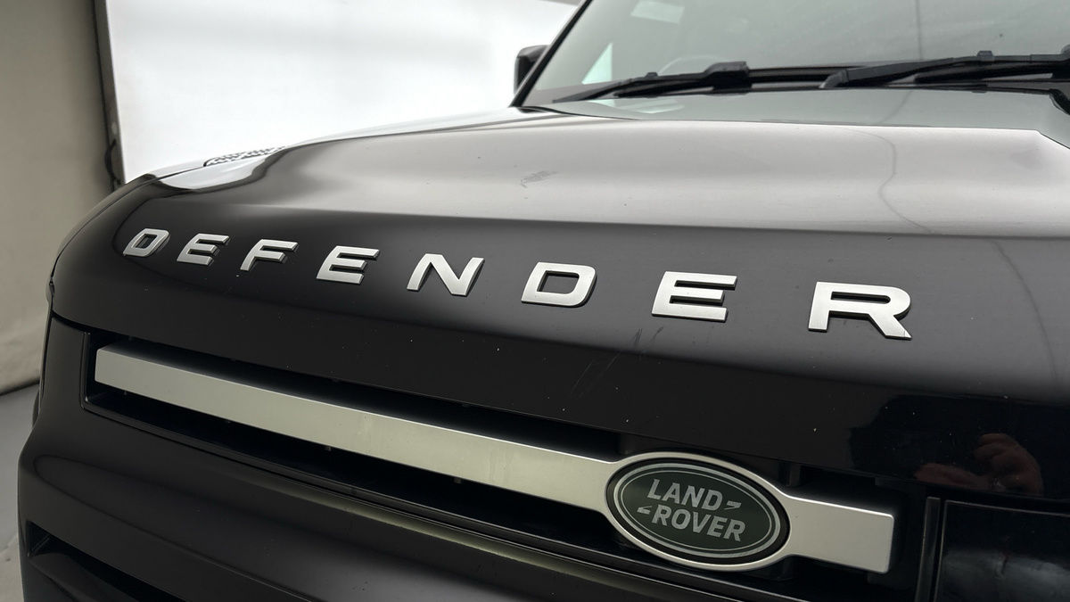 Used Land Rover Defender 110 2021 for sale - 76863679: Photo 24