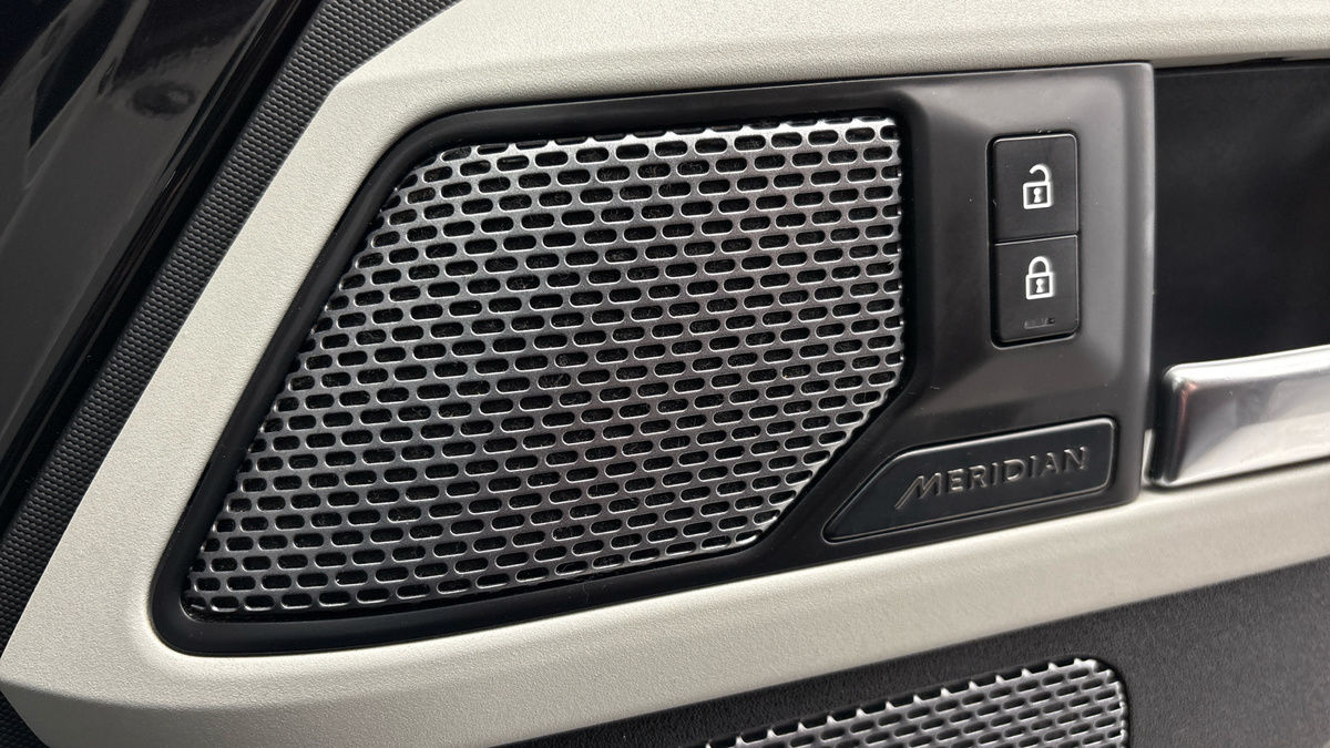 Used Land Rover Defender 110 2021 for sale - 76863679: Photo 25