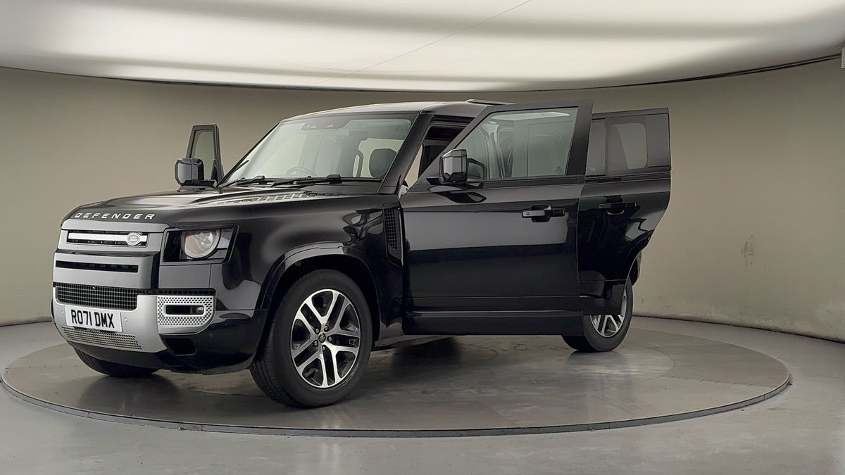 Used Land Rover Defender 110 2021 for sale - 76863679: Photo 50