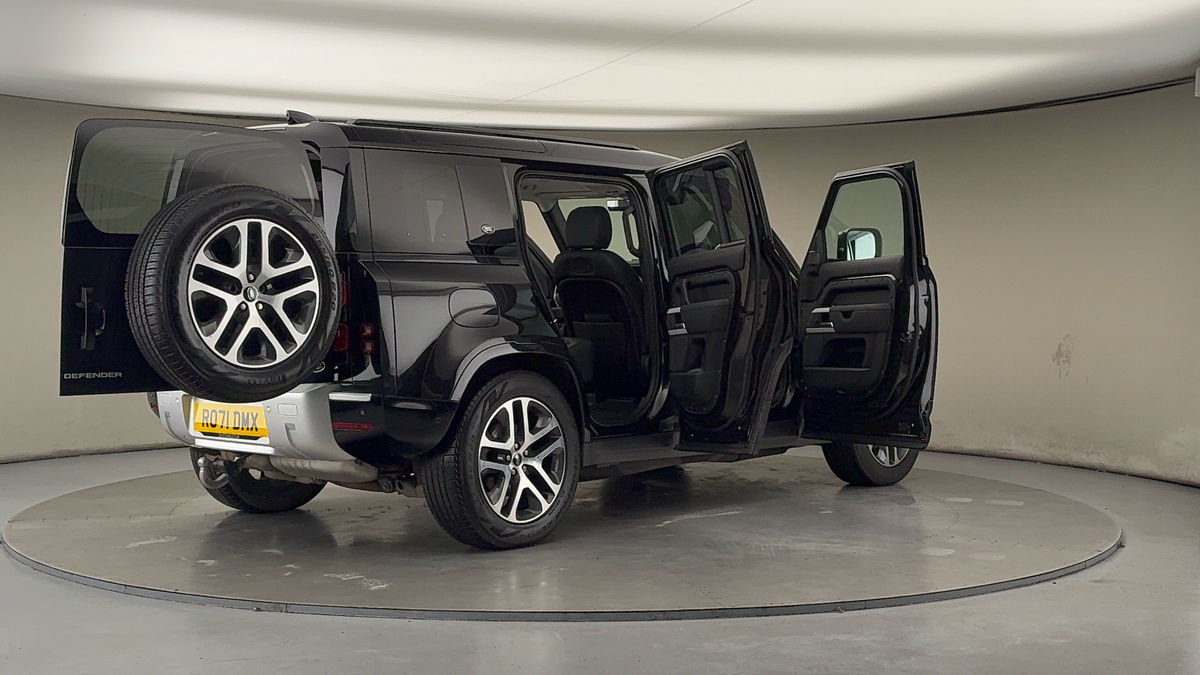 Used Land Rover Defender 110 2021 for sale - 76863679: Photo 59