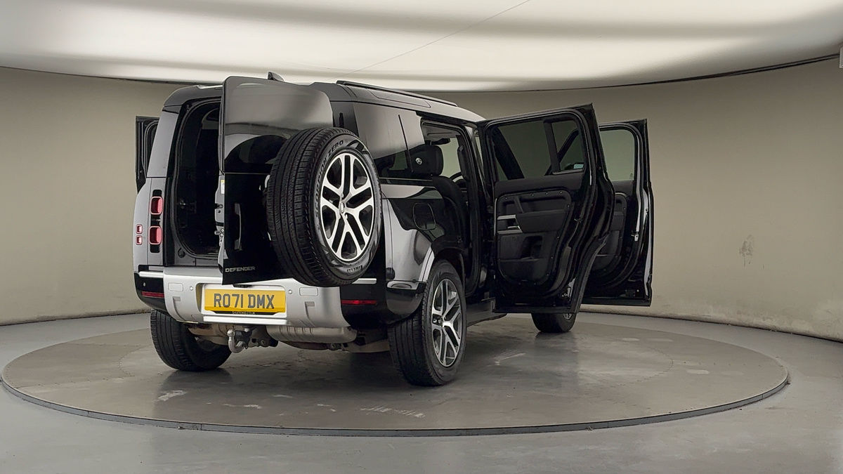 Used Land Rover Defender 110 2021 for sale - 76863679: Photo 60