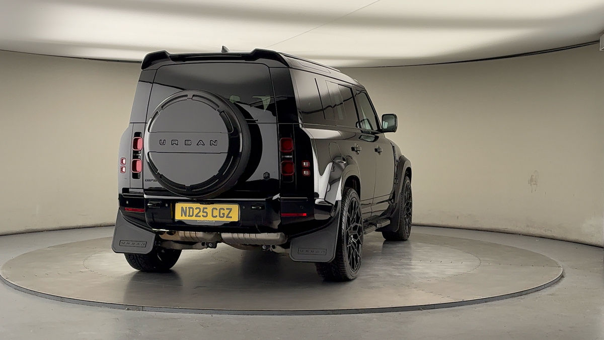 Used Land Rover Defender 110 2025 for sale - 76699135: Photo 45