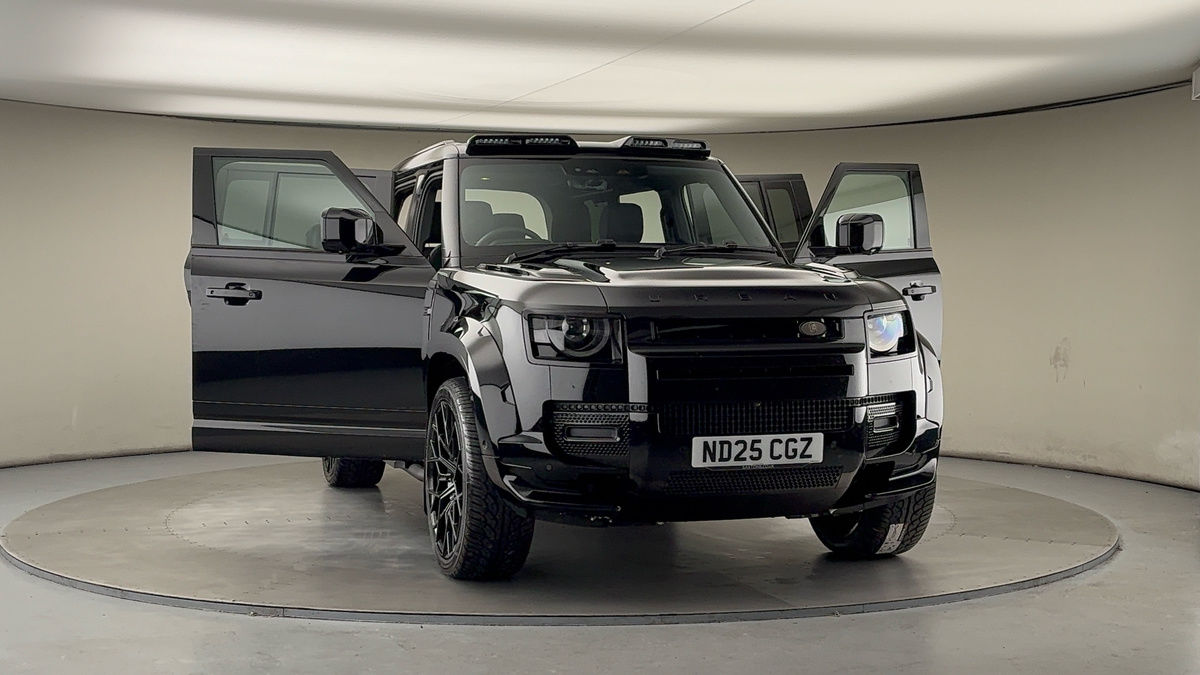 Used Land Rover Defender 110 2025 for sale - 76699135: Photo 57