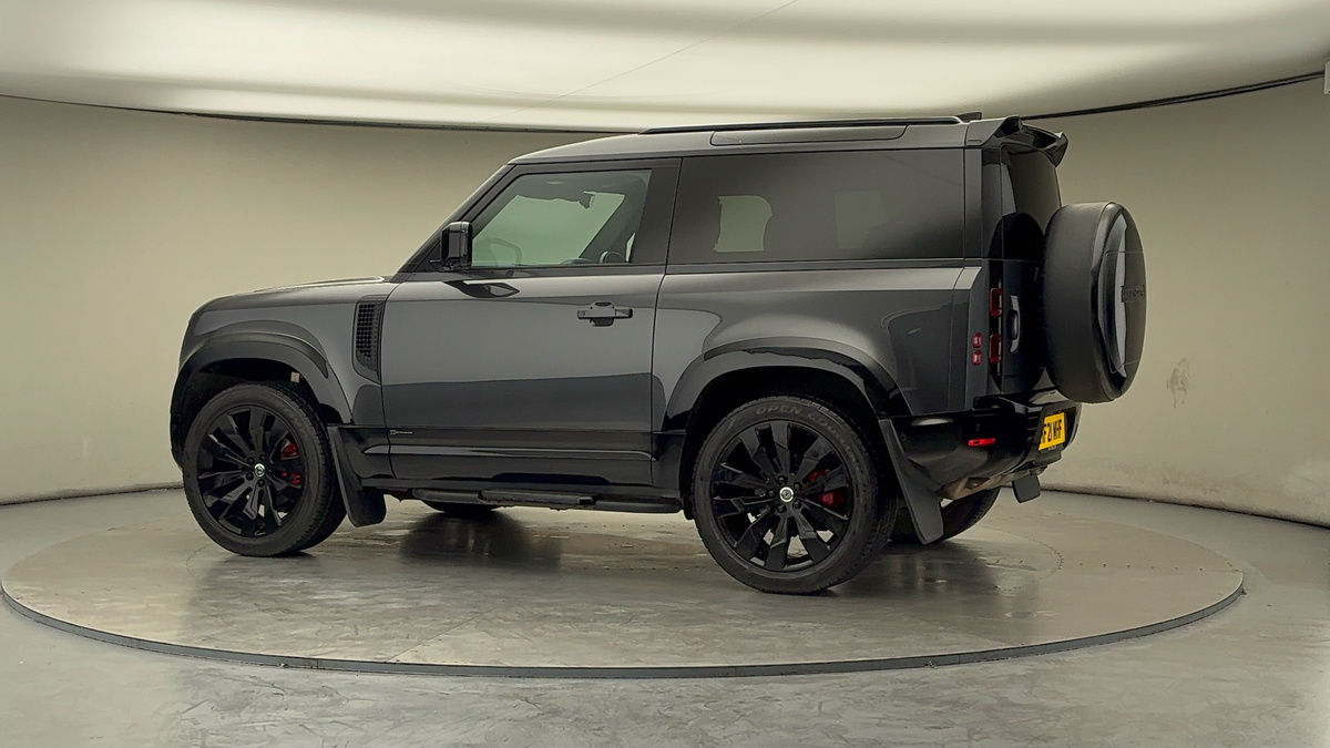 Used Land Rover Defender 90 2021 for sale - 76510577: Photo 28